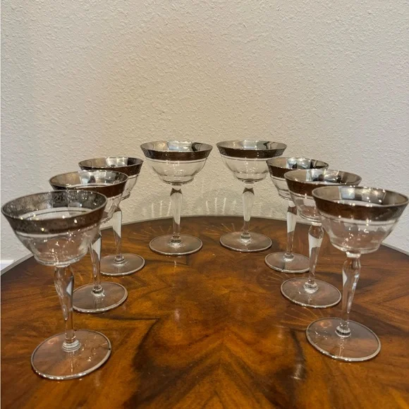 8 1950’s Glastonbury Lotus Rambler Rose Platinum Cordial -6 Champagne Co… - Picture 1 of 12